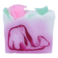 Bomb Cosmetics Kiss From a rose